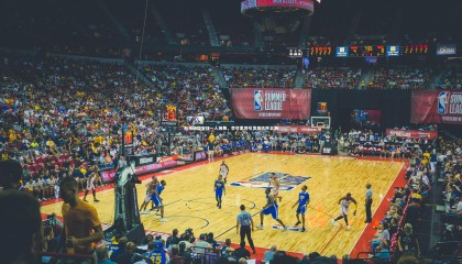 28圈相信品牌的力量-航母级国安仅一人独舞，李可累垮引发奥古怀念潮